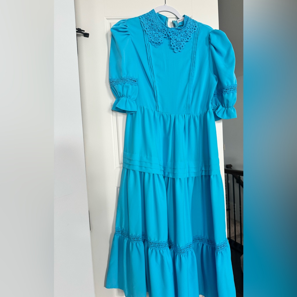 Fashion Space Blue Dress Size Small With Beautiful Details